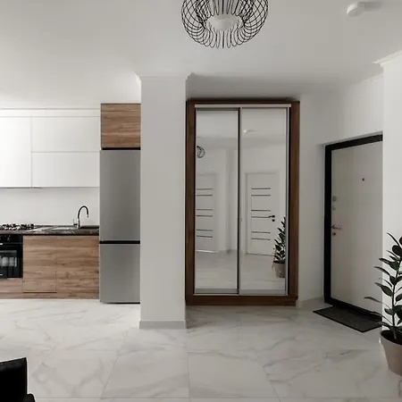 Flatkeepers - Circ * Chişinău